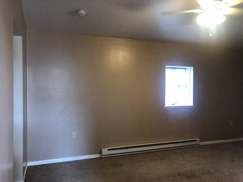 More Photos Of 31-35 Tioga, Tunkhannock Office Residential For Sale