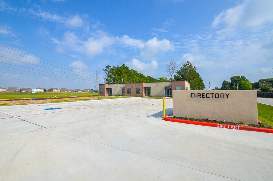 More Photos Of 3107 Elrod Rd, Katy Unknown For Lease