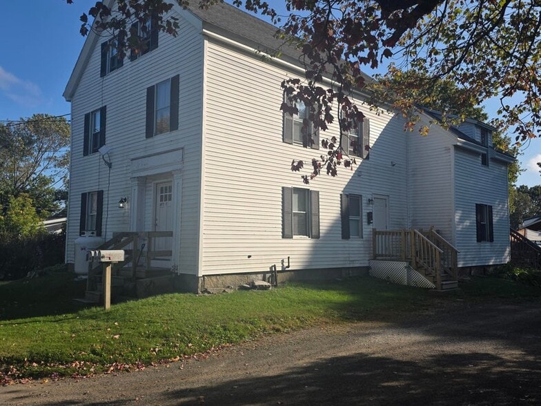 More Photos Of 12 Gay St, Rockland Apartments For Sale