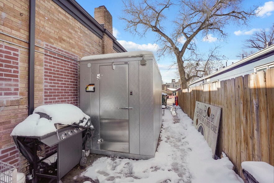 More Photos Of 4923 W 38th Ave, Denver Storefront For Lease