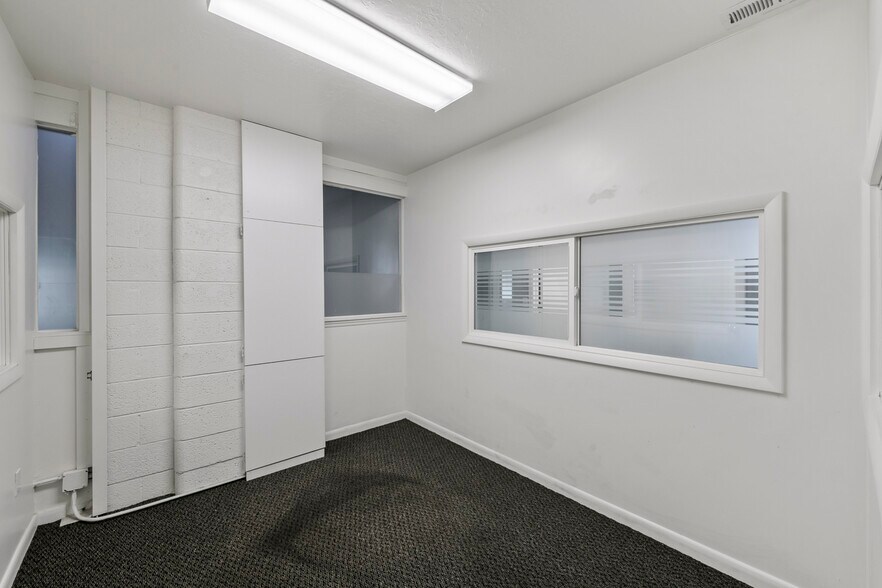 More Photos Of 1920 S 900 W, Salt Lake City Warehouse For Sale
