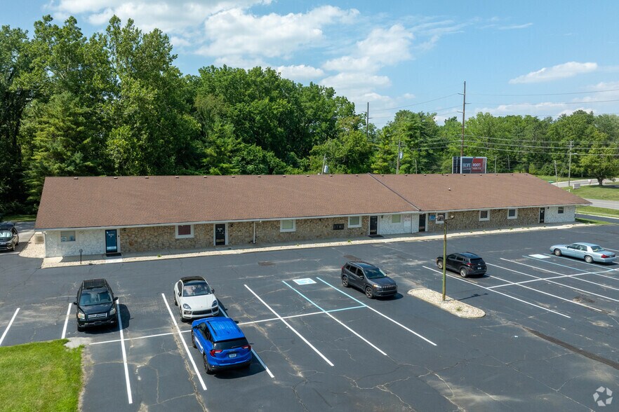 More Photos Of 7770-7780 N Michigan Rd, Indianapolis Office Residential For Lease