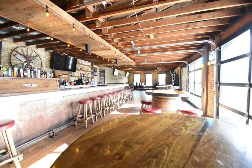 More Photos Of 506 Broadway, Fargo Restaurant For Lease