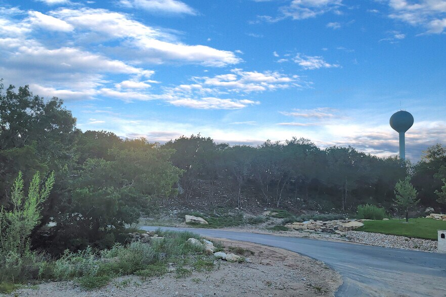 More Photos Of 9063 Bell Ln, Lago Vista Land For Sale