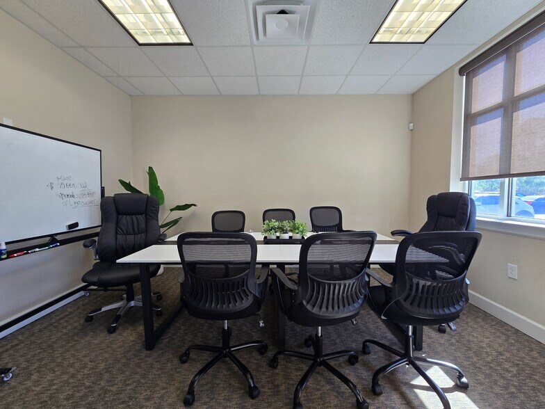 More Photos Of 440 Cobia Dr, Katy Medical For Sale