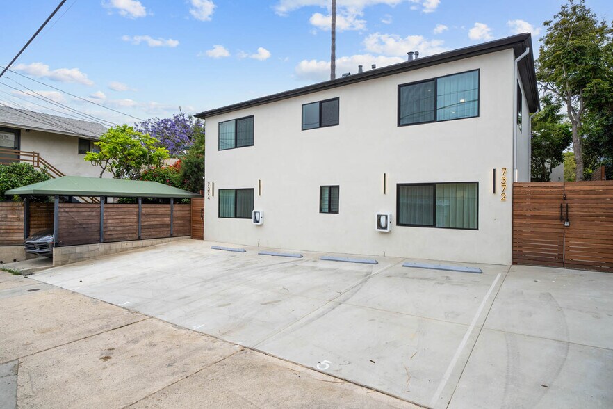 More Photos Of 7372 Fay Ave, La Jolla Multifamily For Sale