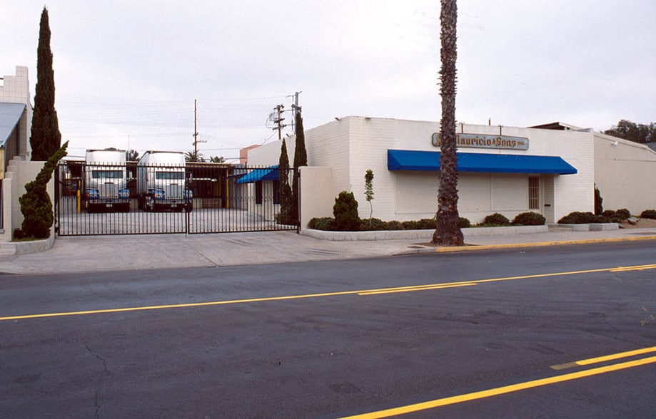 More Photos Of 1864 National Ave, San Diego Distribution For Lease