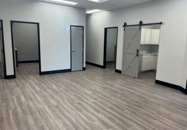 More Photos Of 3940 S Alma School Rd, Chandler Office For Lease