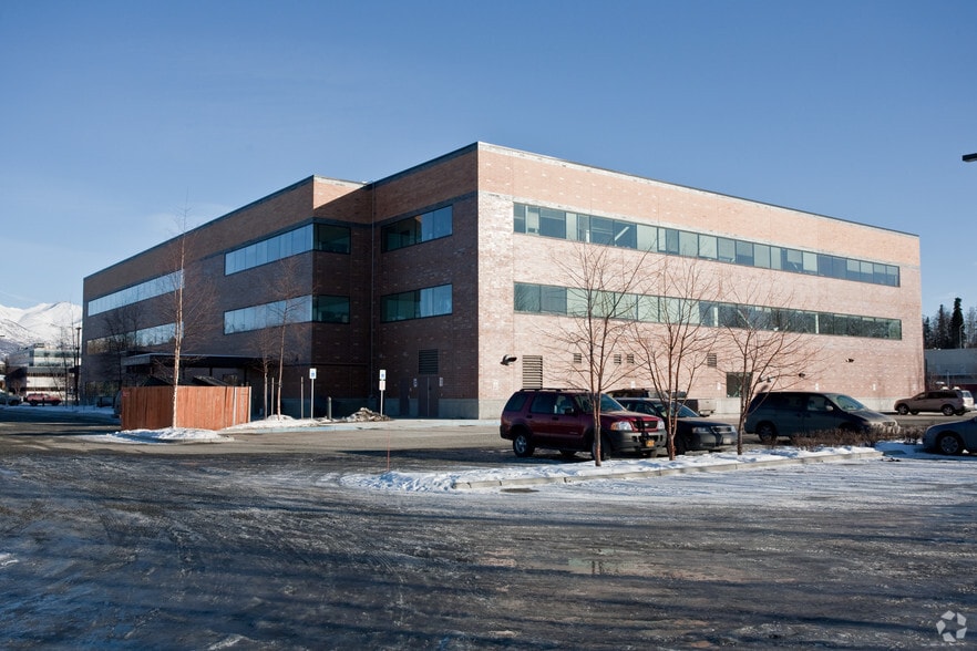 More Photos Of 4100 Lake Otis Pky, Anchorage Medical For Lease