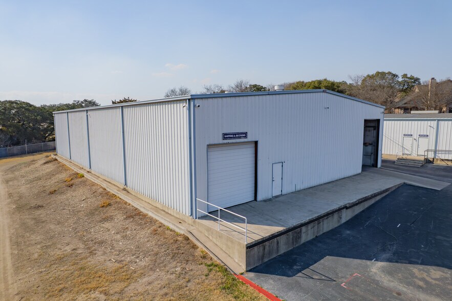 More Photos Of 15279 Bulverde Rd, San Antonio Warehouse For Sale