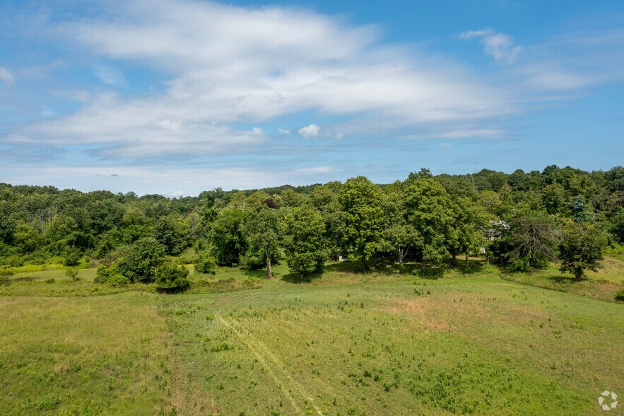 More Photos Of 200 Blue Point Rd, Highland Land For Sale