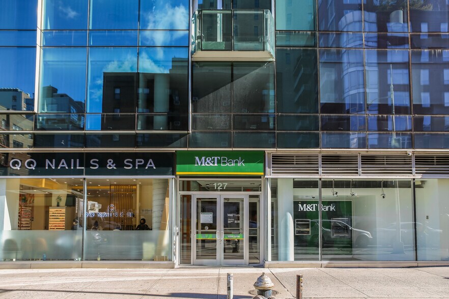 Primary Photo Of 127 7th Ave, Brooklyn Bank For Sale