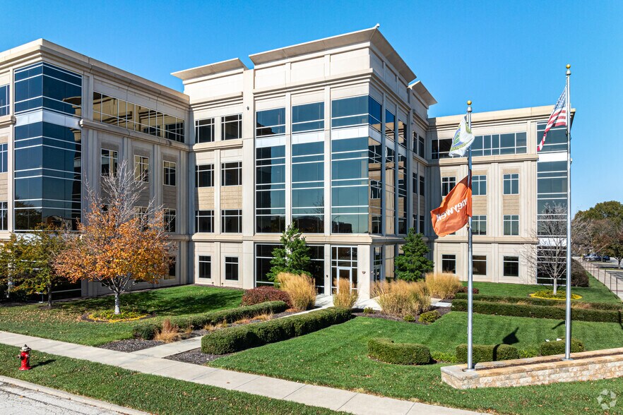 More Photos Of 6700 W 115th St, Overland Park Office For Lease