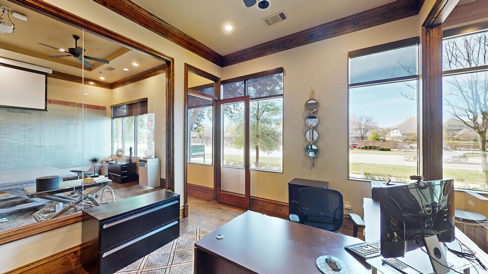 More Photos Of 3000 Village Pky, Highland Village Office For Sale
