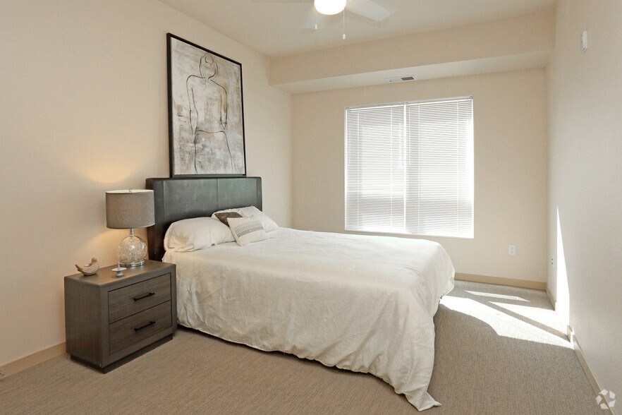 More Photos Of 84 Wabasha St S, Saint Paul Apartments For Lease