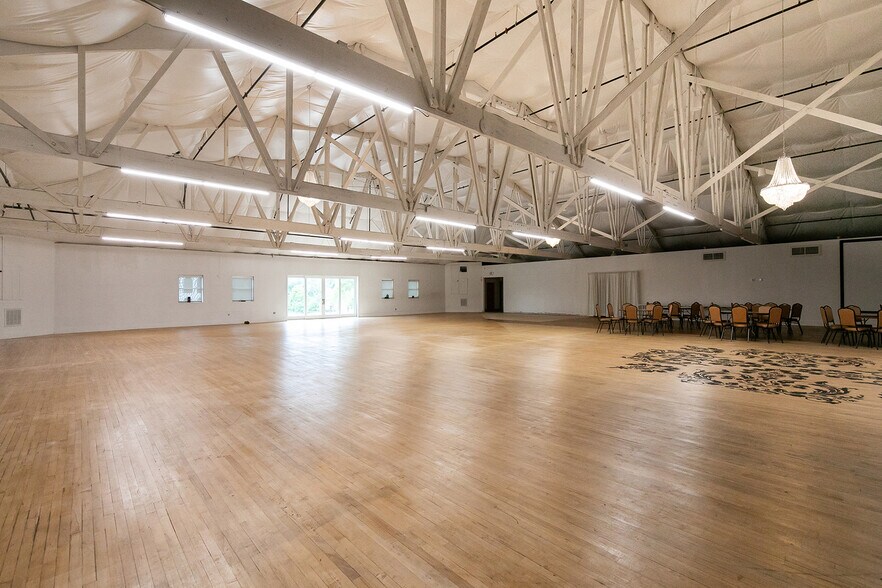 More Photos Of 1611 1st Ave W, Newton Lodge Meeting Hall For Sale