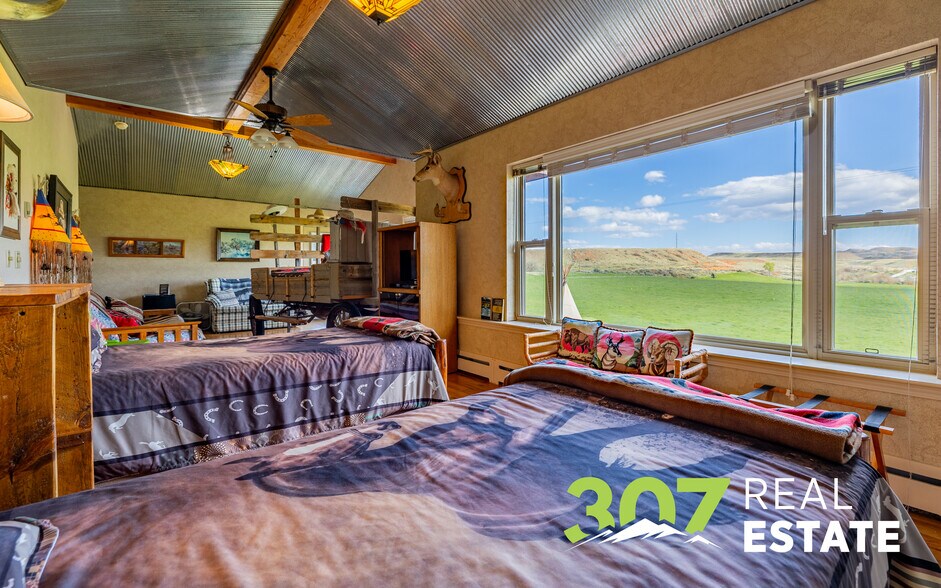 More Photos Of 30 Nielson Trl, Cody Hospitality For Sale