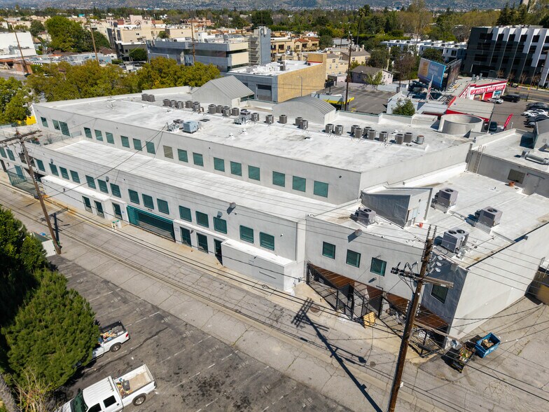 More Photos Of 4123 Lankershim Blvd, North Hollywood Office For Sale
