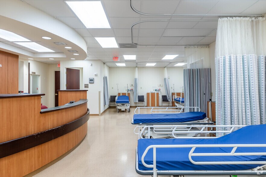 More Photos Of 1779 N University Dr, Pembroke Pines Office For Sale