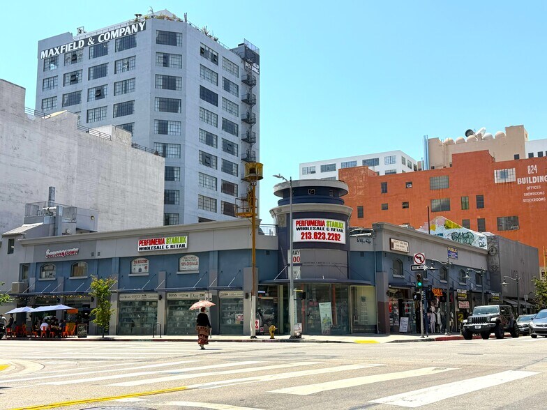 More Photos Of 800-810 S Los Angeles St, Los Angeles Freestanding For Lease