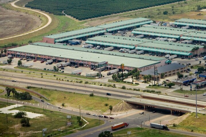 More Photos Of 6500 S 23rd St, McAllen Warehouse For Sale