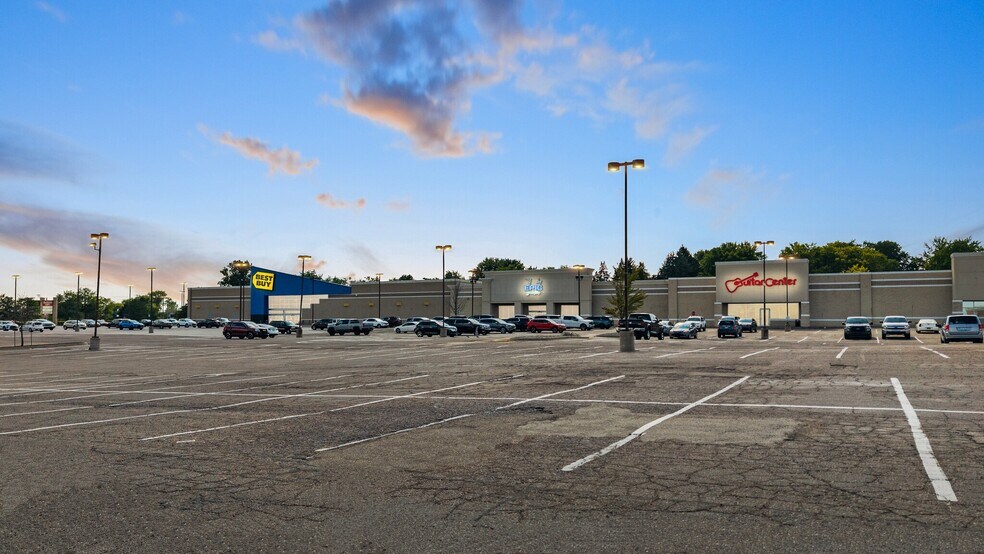 More Photos Of 3620-3640 Miller Rd, Flint General Retail For Sale