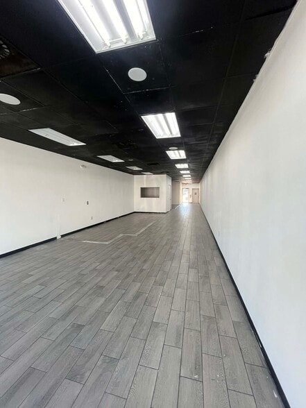 More Photos Of 2724-2728 Hollywood Blvd, Hollywood Storefront For Lease