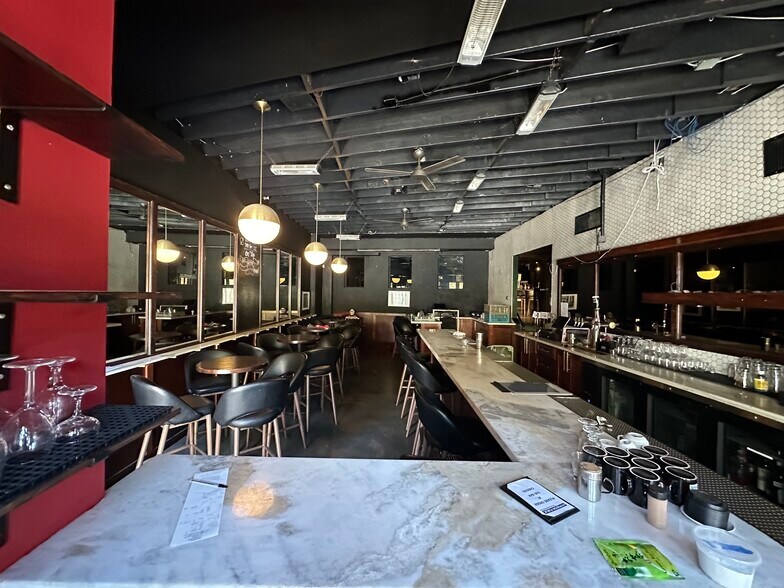 More Photos Of 2538-2540 Hyperion Ave, Los Angeles Restaurant For Lease