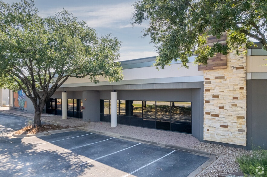 Primary Photo Of 11009 Metric Blvd, Austin Office For Lease
