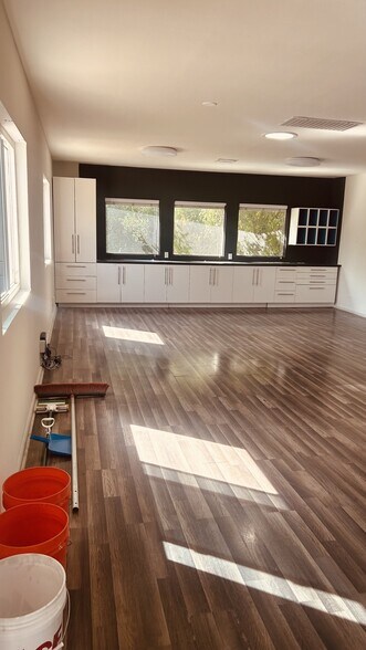 More Photos Of 434 Cajon St, Redlands Office For Lease