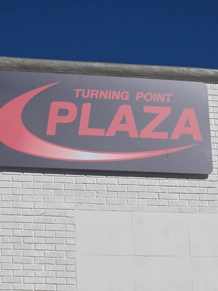 More Photos Of 2318-2332 E Platte Ave, Colorado Springs Freestanding For Lease