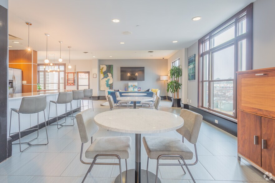 More Photos Of 670 Downey Green, Hampton Apartments For Sale