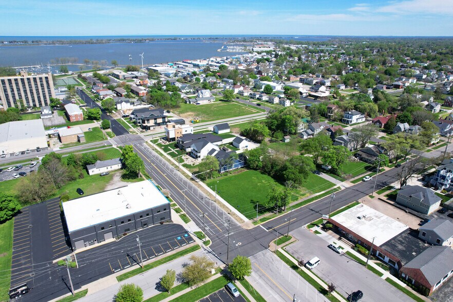 More Photos Of 419 E Market St, Sandusky Hotel For Sale