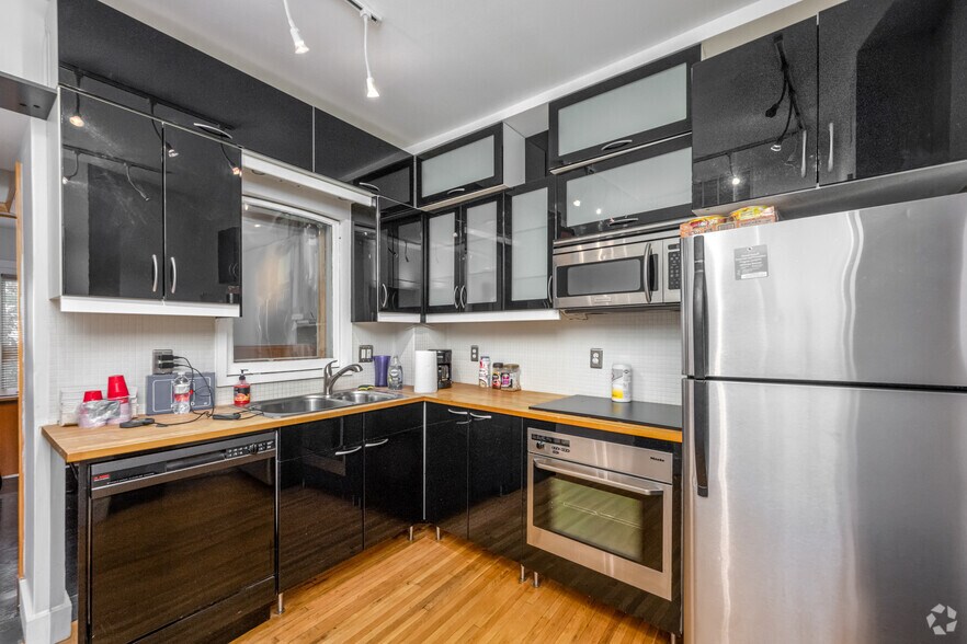 More Photos Of 4328 Farragut St, Hyattsville Loft Creative Space For Sale