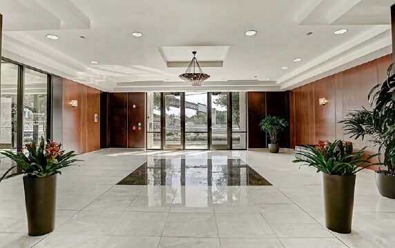 More Photos Of 14140 Southwest Fwy, Sugar Land Office For Lease