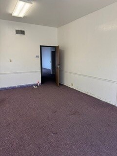 More Photos Of 2650-2656 Nicholson St, San Leandro Warehouse For Lease