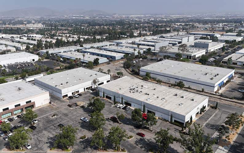 More Photos Of 2121 Atlanta Ave, Riverside Warehouse For Lease