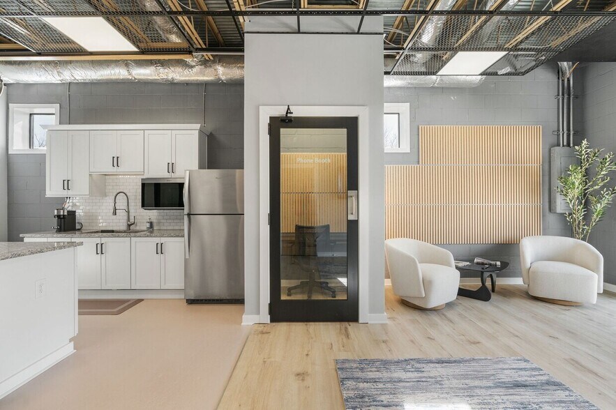 More Photos Of 117 S Main St, Hopewell Coworking Space