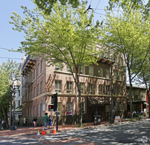Primary Photo Of 1033 SW Yamhill St, Portland Office For Lease