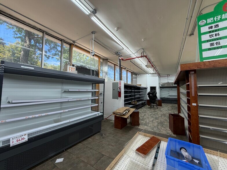 More Photos Of 249-02-249-46 Horace Harding Expy, Little Neck Supermarket For Lease
