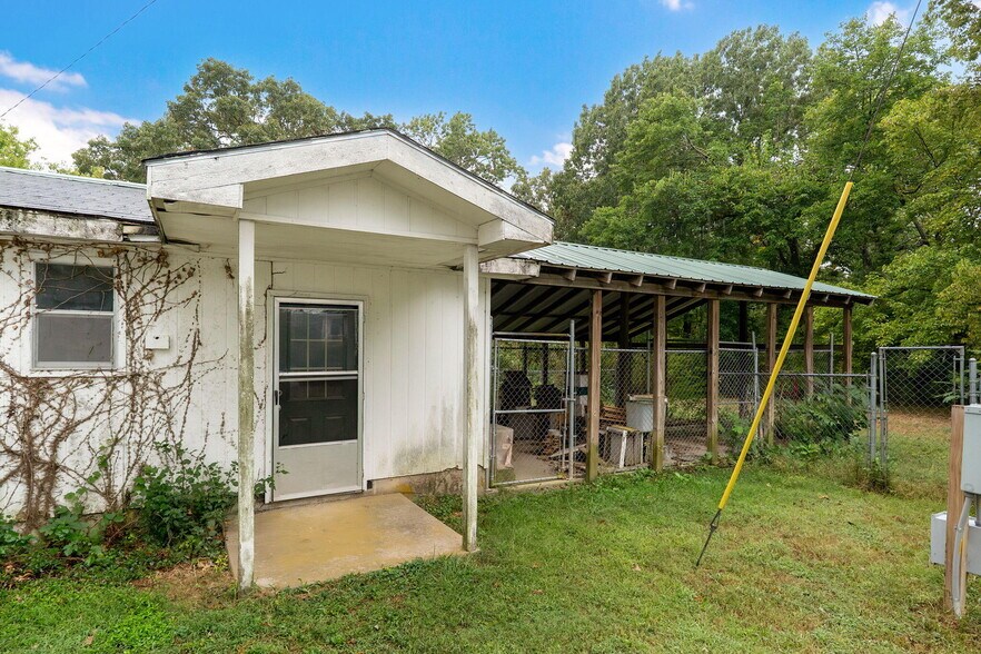 More Photos Of 1642 W Inman Rd, Nixa Office Residential For Sale