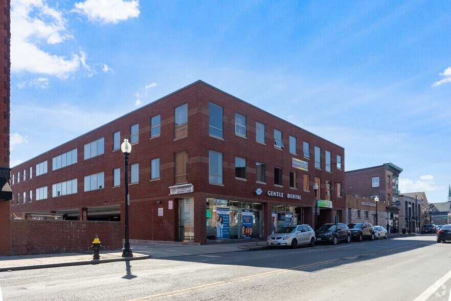 More Photos Of 320 Washington St, Brighton Office For Lease