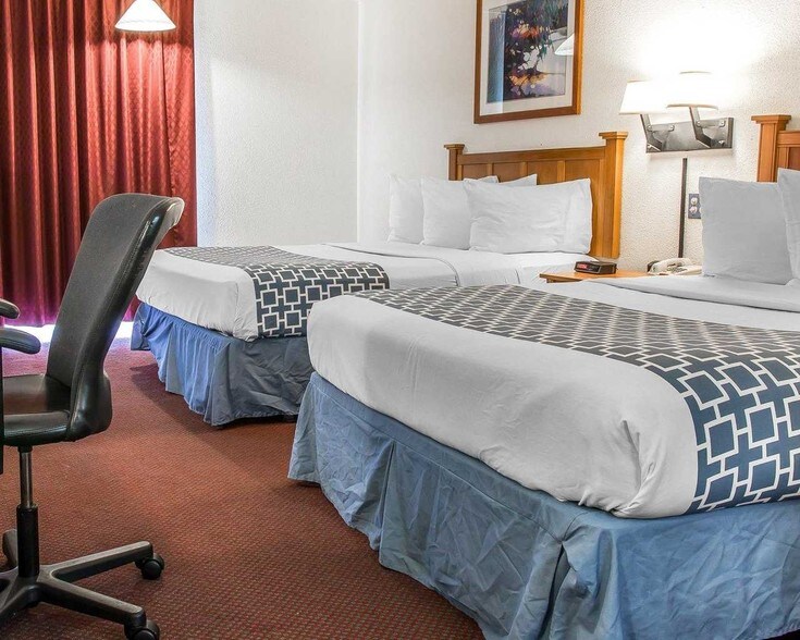 More Photos Of 6285 Westside Saginaw Rd, Bay City Hotel For Sale