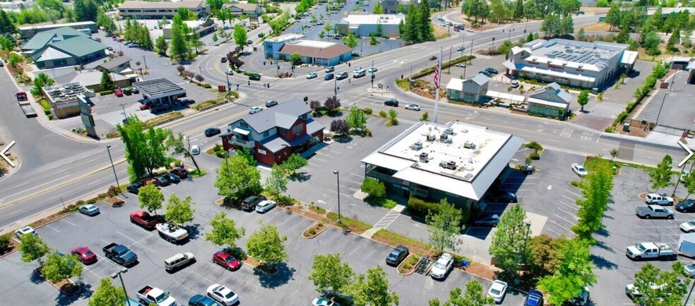 More Photos Of 851-857 Sutton Way, Grass Valley Unknown For Lease