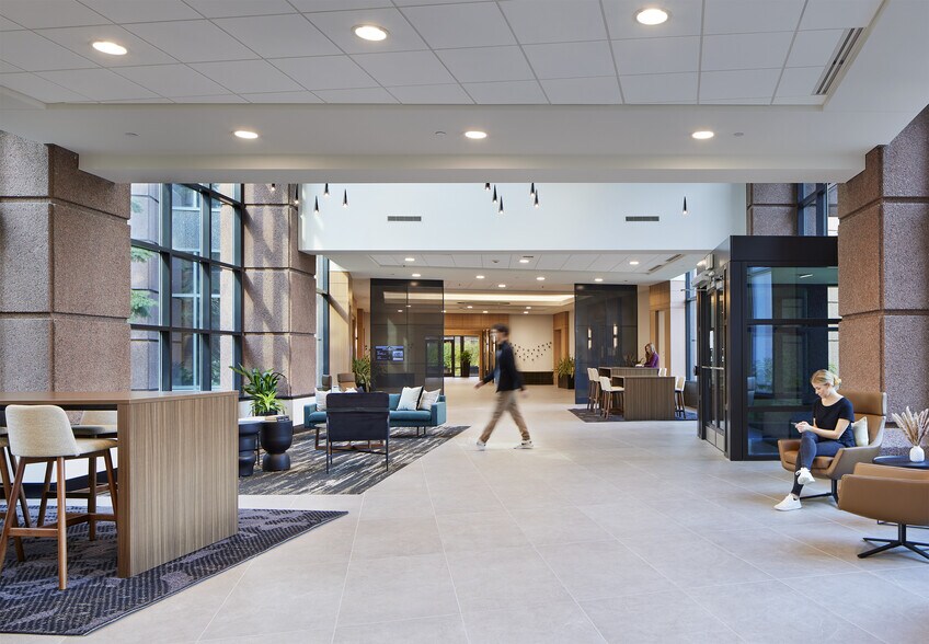 More Photos Of 5601 Green Valley Dr, Bloomington Office For Lease