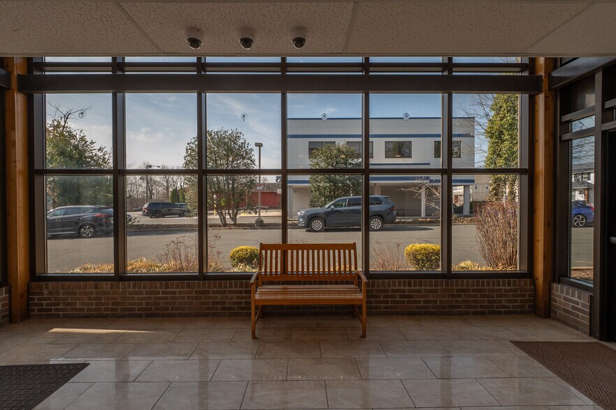 More Photos Of 622 Georges Rd, North Brunswick Medical For Lease