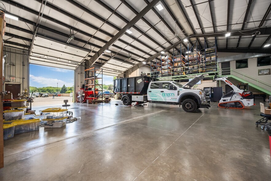 More Photos Of 2101 Route 176, Prairie Grove Showroom For Sale