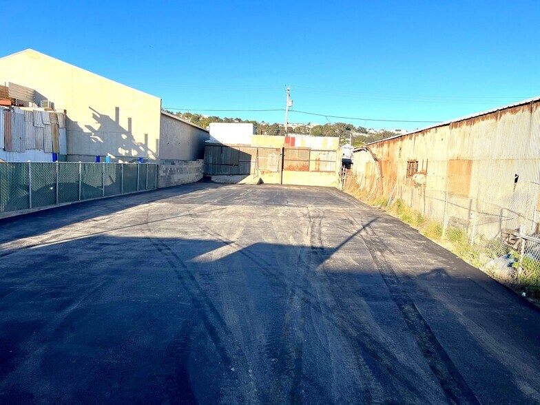 More Photos Of 1251 Thomas Ave, San Francisco Land For Sale