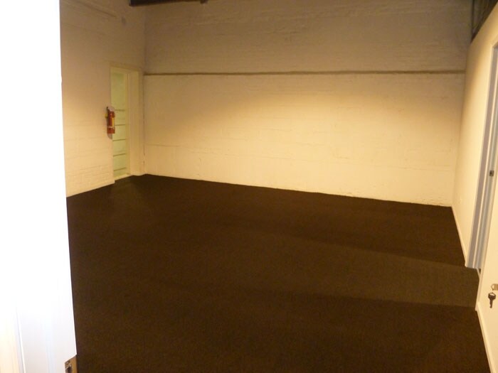 More Photos Of 5066-5070 N Kimberly Ave, Chicago Manufacturing For Lease