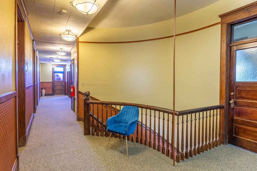 More Photos Of 1 E Apache St, Wickenburg Office For Sale